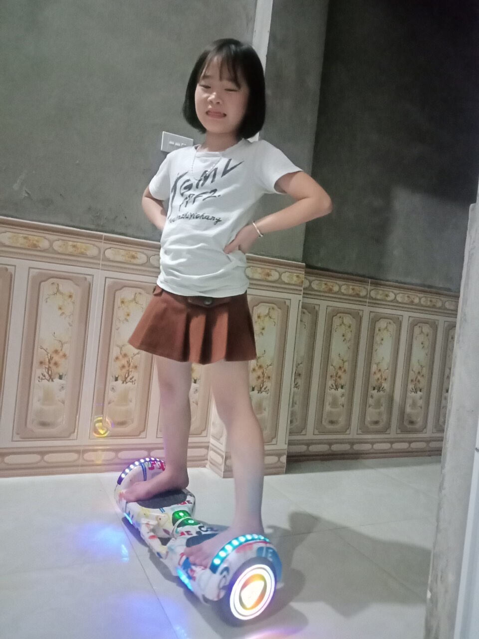 Bé Vui Bắc Giang xe điện cân bằng tay xách
