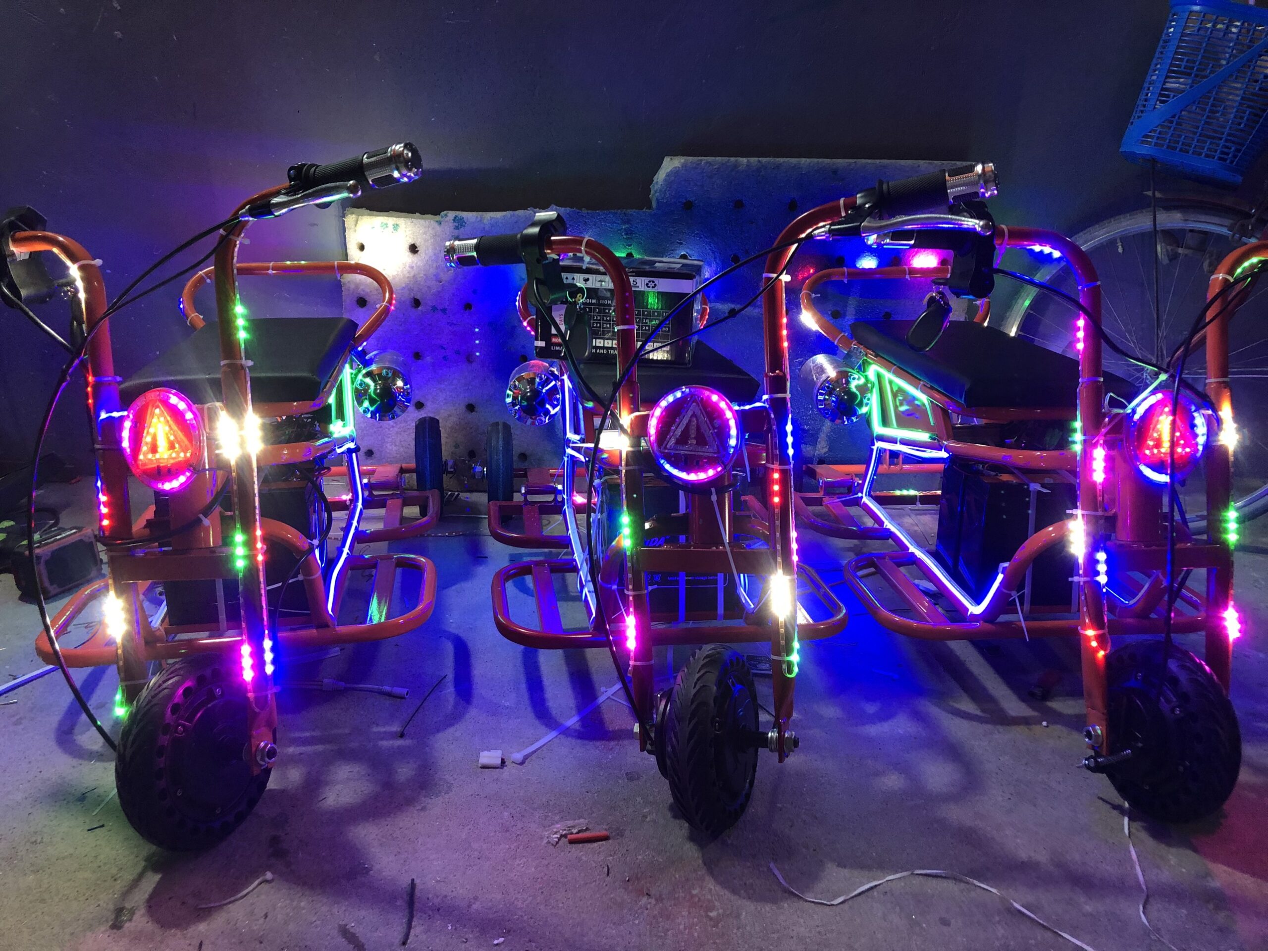 xe new design đời mới 24v 15a